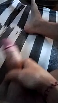 JuliCarl online show from September 10, 2025, 10:32 pm