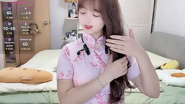 DDDDDoremi online show from October 15, 2025, 3:06 am