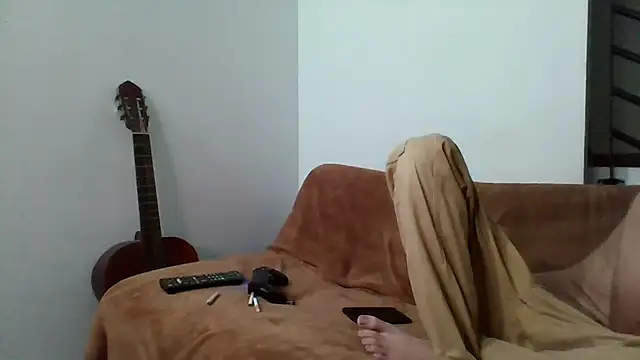 Alejandro92 cali online show from June 6, 2026, 3:00 am