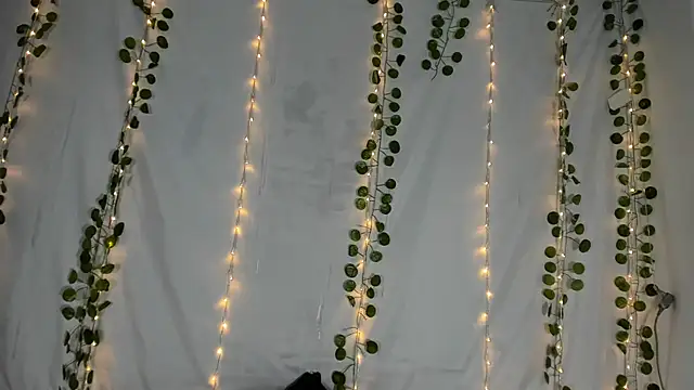 Zulema R1 online show from October 14, 2025, 3:18 am