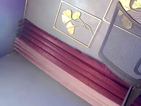 wetasianhugecock online show from November 14, 2025, 6:45 am