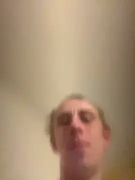 peterlondon26 online show from June 24, 2026, 1:48 am