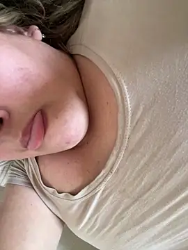 bruna438 online show from September 26, 2025, 6:56 pm