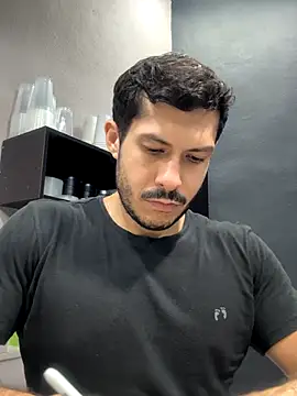 Snapshot of Darg98 chatting on September 12, 2025, 4:01 am Darg98 online show from September 12, 2025, 4:01 am