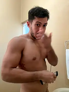 Snapshot of Darg98 chatting on September 28, 2025, 11:32 pm Darg98 online show from September 28, 2025, 11:32 pm