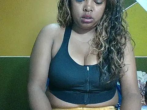 Snapshot of SEXY_METISE chatting on September 25, 2025, 12:58 am SEXY METISE online show from September 25, 2025, 12:58 am