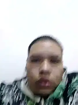 Yulian bigclit7 online show from April 4, 2026, 4:33 am