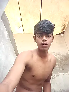 Snapshot of monster_33 chatting on October 29, 2025, 4:59 am monster 33 online show from October 29, 2025, 4:59 am