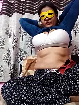 Snapshot of Gullapi chatting on February 28, 2026, 2:56 am Gullapi online show from February 28, 2026, 2:56 am