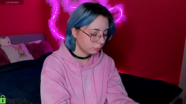 Penny Stanley online show from December 5, 2025, 1:47 am