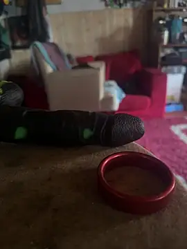 pelowilou19cm online show from September 19, 2025, 3:24 pm