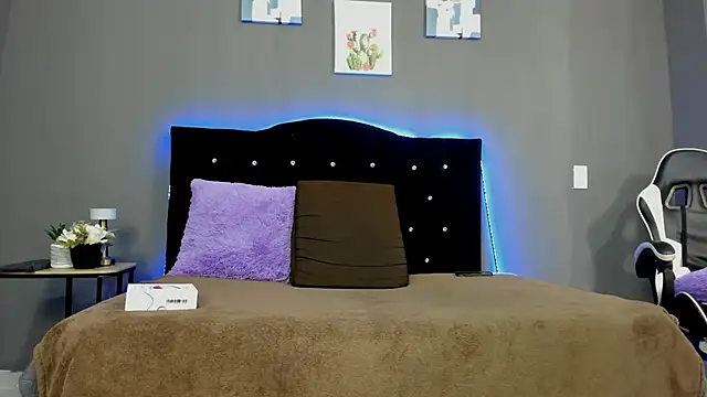  online show from March 30, 2026, 12:06 pm