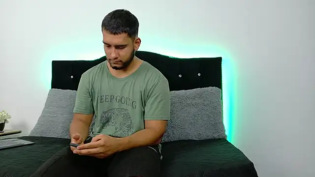  online show from July 3, 2026, 12:33 pm
