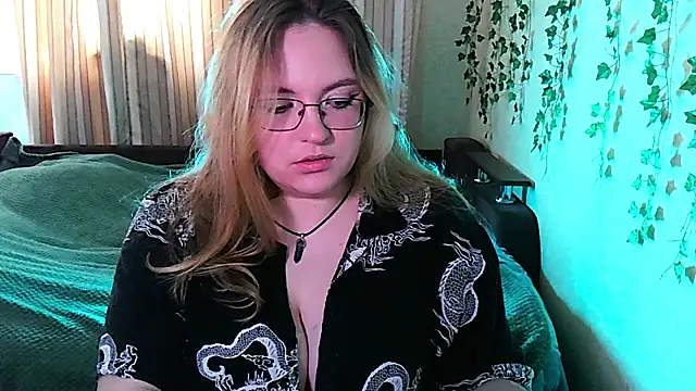 ZayaRush online show from September 29, 2025, 8:52 am