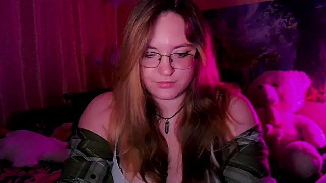 ZayaRush online show from November 3, 2025, 7:15 pm