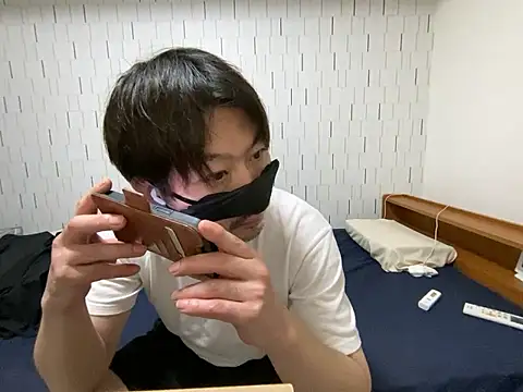 Arista 09 online show from October 7, 2025, 2:36 pm