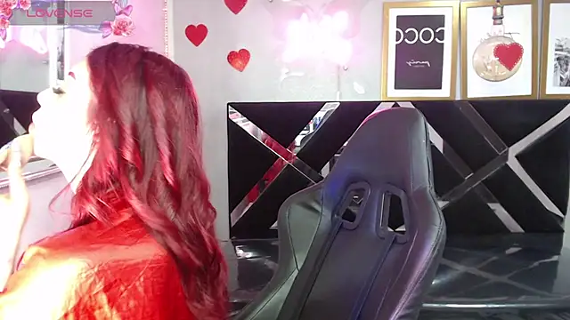 Red Bunny v online show from April 18, 2026, 1:26 pm