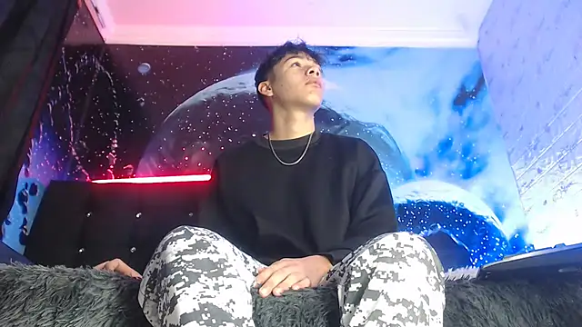 SemerHott online show from October 27, 2025, 1:26 pm