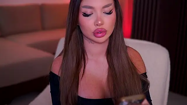 Snapshot of CassyeLips chatting on September 20, 2025, 7:48 pm CassyeLips online show from September 20, 2025, 7:48 pm