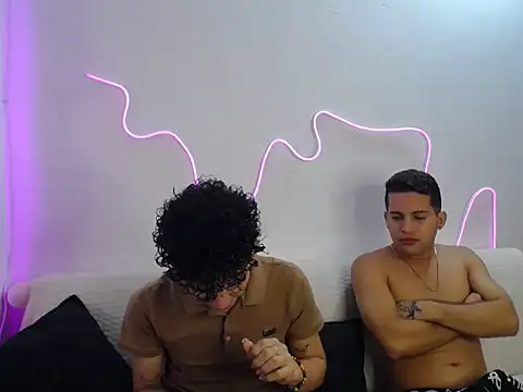 Snapshot of brutal_dirty_sex chatting on September 21, 2025, 2:29 pm brutal dirty sex online show from September 21, 2025, 2:29 pm