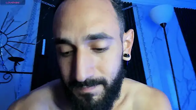 Tatis   online show from November 27, 2025, 7:49 pm