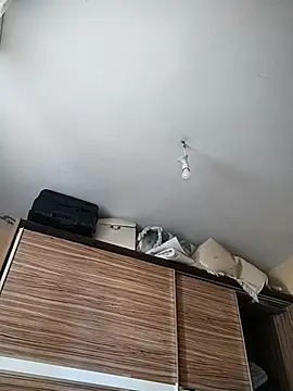 gamzeyak online show from September 19, 2025, 12:50 pm