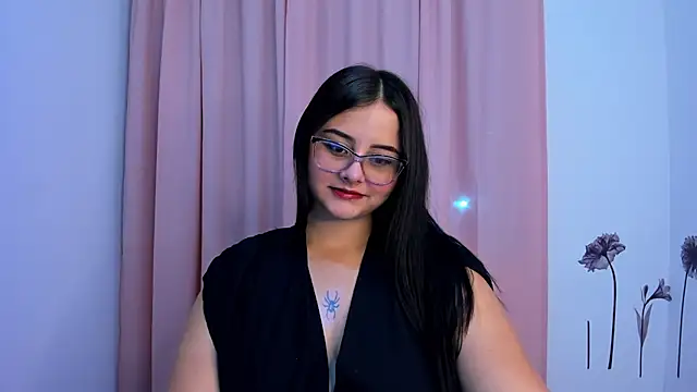 Snapshot of val_ferrer chatting on September 14, 2025, 2:22 am val ferrer online show from September 14, 2025, 2:22 am