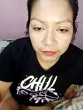 Snapshot of Alexxxia69 chatting on September 18, 2025, 2:57 am Alexxxia69 online show from September 18, 2025, 2:57 am