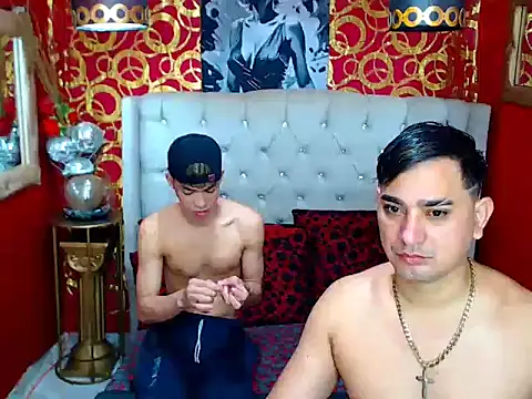 JHOVA23CM online show from October 18, 2025, 1:56 pm