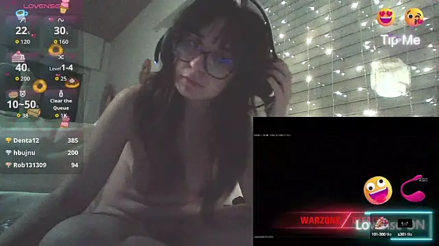 CornetDeGlace online show from September 9, 2025, 10:31 pm