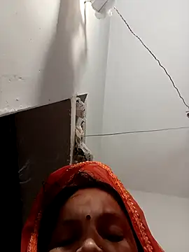 Payal950 online show from October 2, 2025, 1:01 am