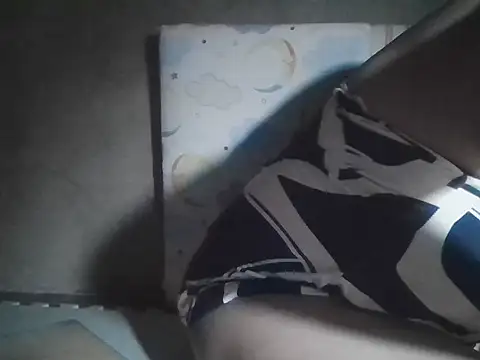 Snapshot of SexyHotCumx chatting on April 8, 2026, 8:14 am SexyHotCumx online show from April 8, 2026, 8:14 am