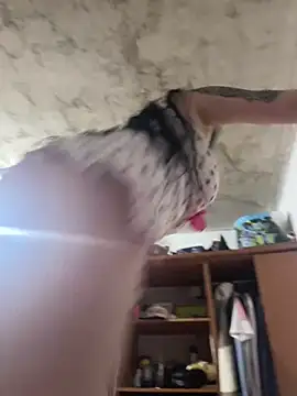 Xiomi sexx online show from November 3, 2025, 2:35 am