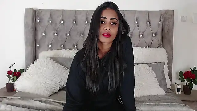 indianchic89 online show from March 1, 2025, 12:28 am