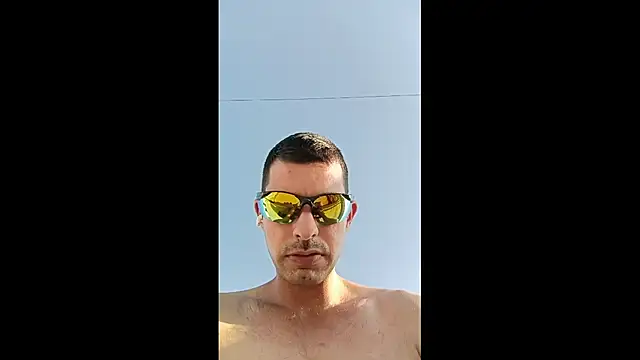 Snapshot of Greek_crazy_couple chatting on October 10, 2025, 1:54 pm Greek crazy couple online show from October 10, 2025, 1:54 pm