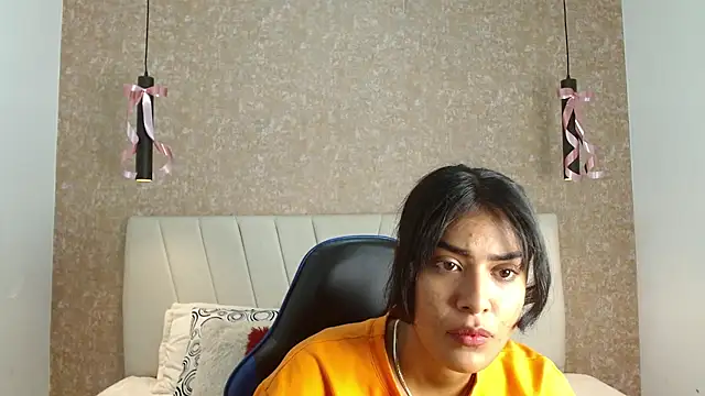 babilett online show from November 23, 2025, 11:54 am