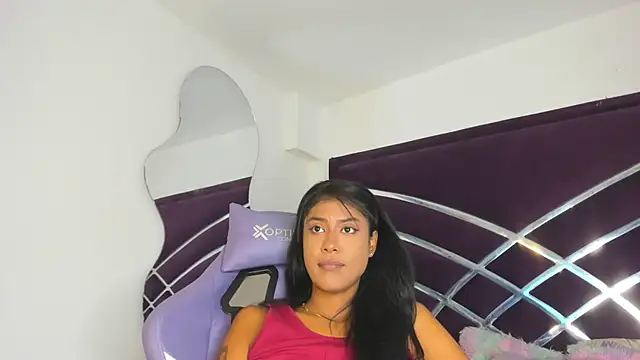 babilett online show from February 12, 2026, 9:54 pm