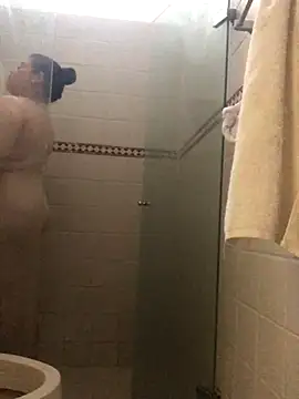 Kuromy x online show from September 9, 2025, 6:51 pm