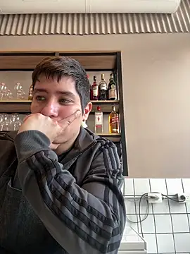 Snapshot of 9999Alez chatting on September 11, 2025, 1:55 pm 9999Alez online show from September 11, 2025, 1:55 pm