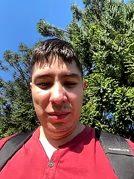 Snapshot of 9999Alez chatting on October 18, 2025, 7:47 pm 9999Alez online show from October 18, 2025, 7:47 pm