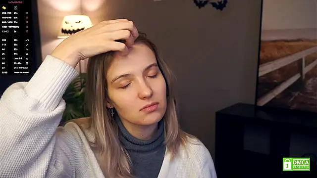 HongTomczak online show from November 27, 2025, 7:54 am