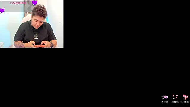 Snapshot of IanGilbert chatting on February 12, 2026, 7:53 pm IanGilbert online show from February 12, 2026, 7:53 pm