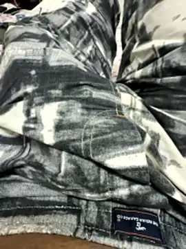 Snapshot of Honeyxoxx chatting on April 16, 2026, 6:41 pm Honeyxoxx online show from April 16, 2026, 6:41 pm