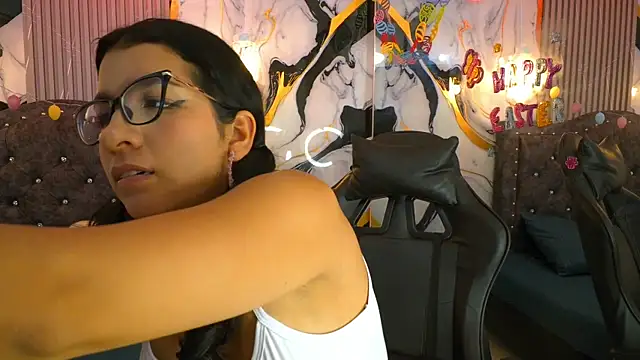 GiaCutee online show from April 1, 2026, 3:18 am