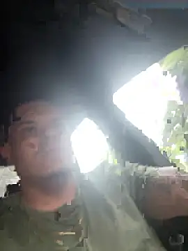 YadielPublic online show from September 18, 2025, 7:05 pm