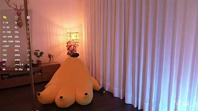 Snapshot of Just__dani chatting on March 19, 2026, 9:19 pm Just dani online show from March 19, 2026, 9:19 pm