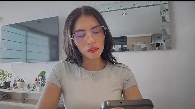 Snapshot of sasha_jonne chatting on January 7, 2026, 1:57 pm sasha jonne online show from January 7, 2026, 1:57 pm