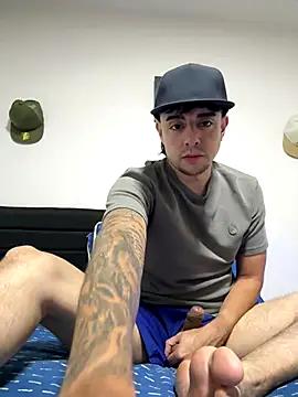 Jaguer2213 online show from October 1, 2025, 3:56 am