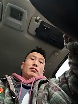 YJBJ258258 online show from November 12, 2025, 9:42 am