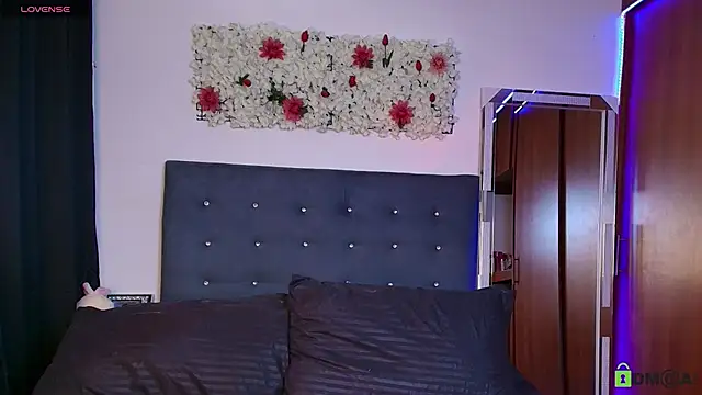 madisonwalkeeer online show from October 29, 2025, 8:10 pm